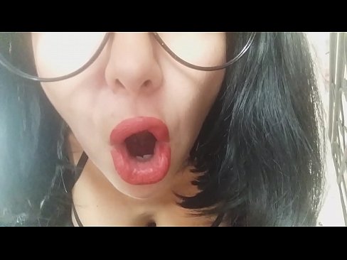 ❤️ Sayang, ibu tirimu tidak mengizinkanmu pergi ke sekolah hari ini... Aku sangat membutuhkanmu... ❤️ Video seks pada kami id.pornpicslove.ru ❤